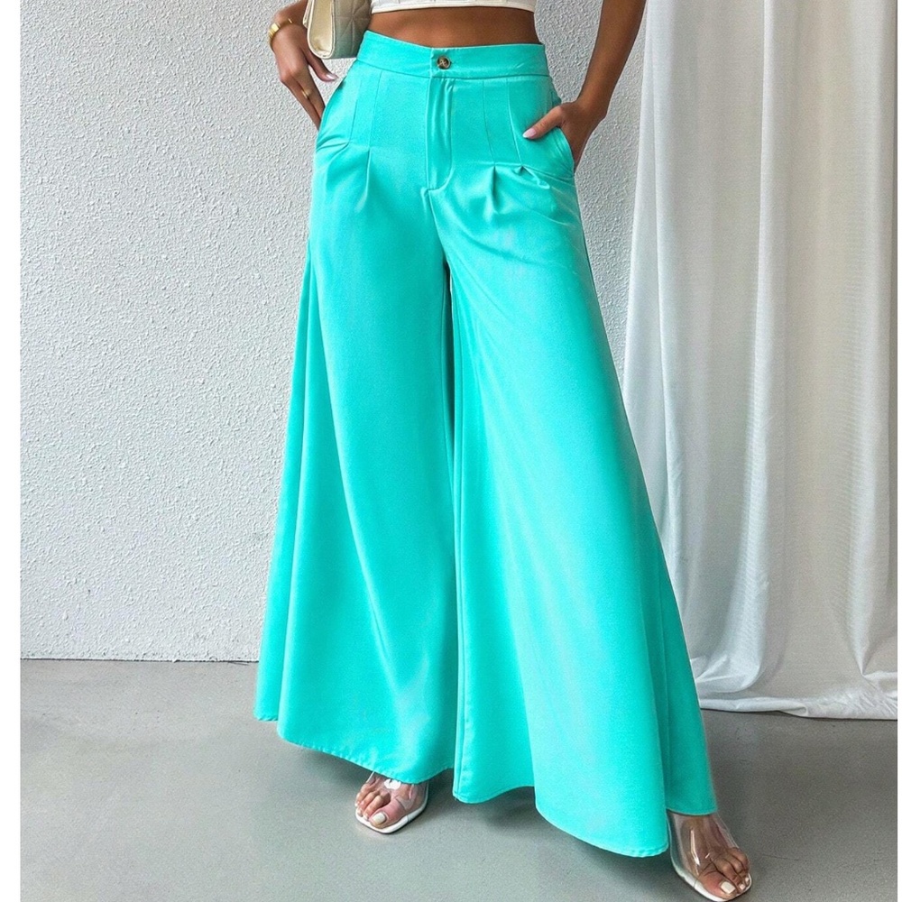 Solid Wide leg Pockets Wide leg Trouser Pants